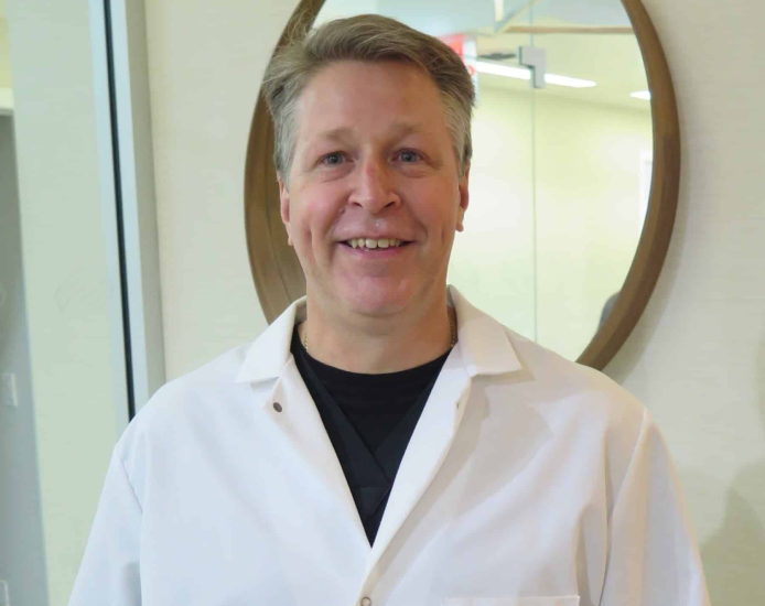 Dr. Michael Kelley